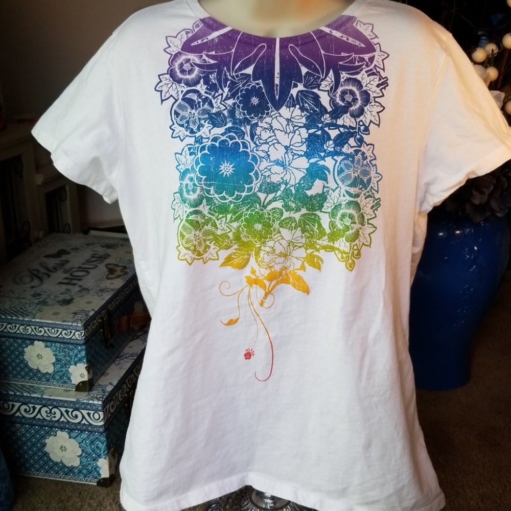 Short sleeve t-shirt
